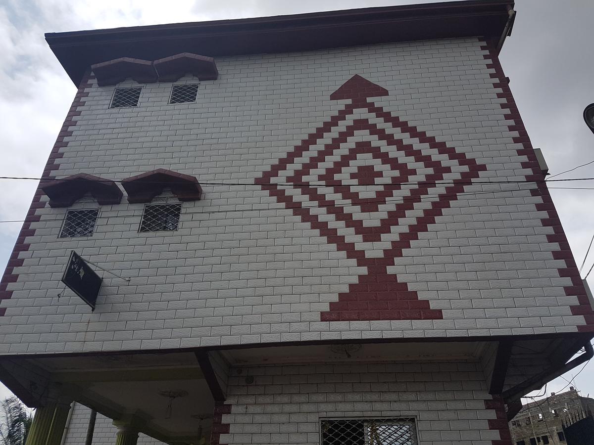Hotel Kdv Bonabéri Kültér fotó