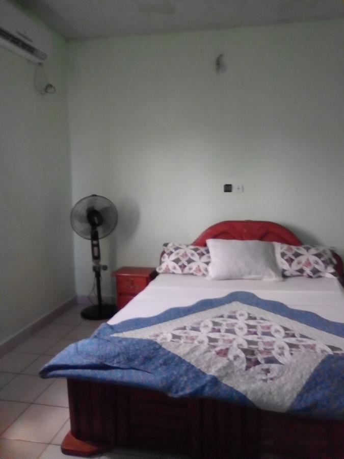 Hotel Kdv Bonabéri Kültér fotó